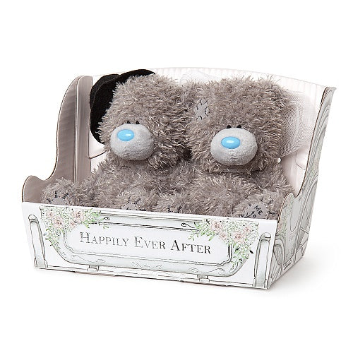 Tatty Teddy Bride and Groom in Wedding Carriage