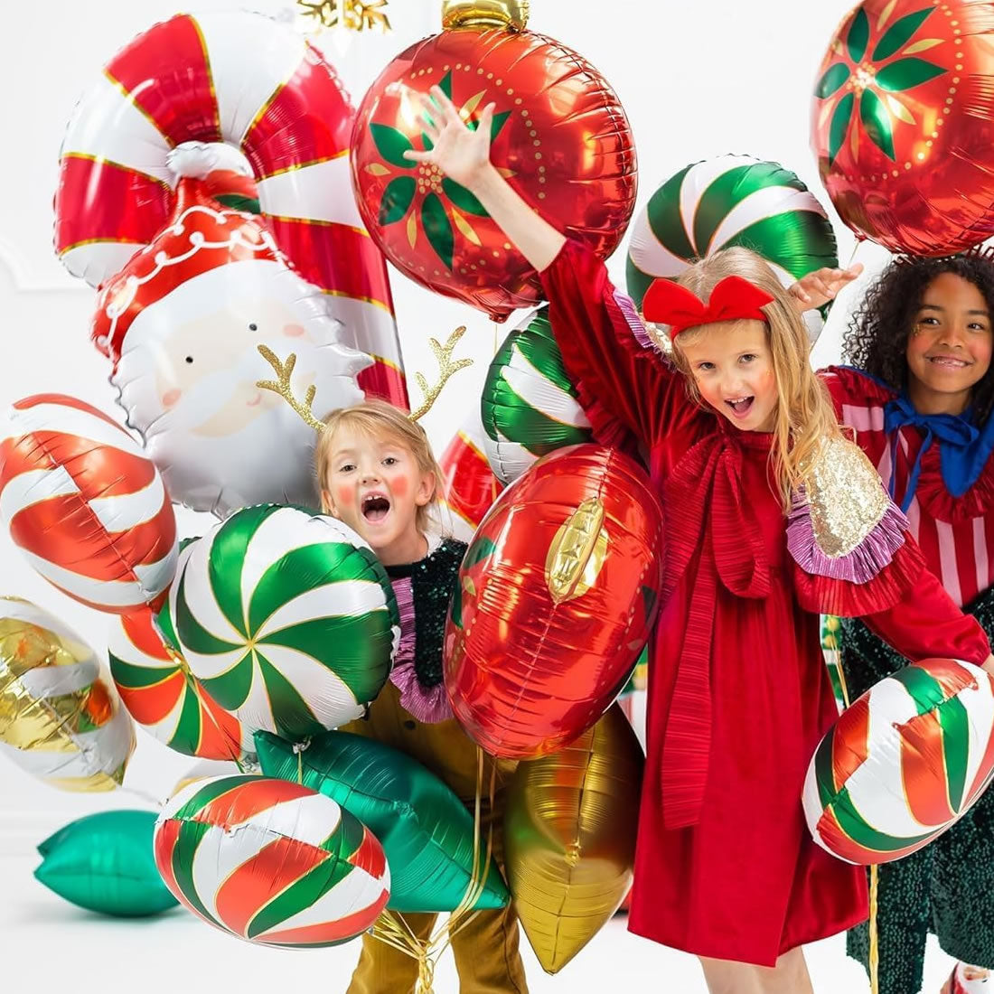 Santa Head Foil Balloon