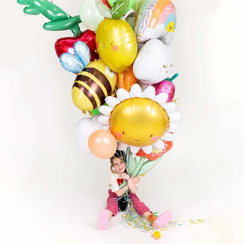 Jumbo Daisy Foil Balloon